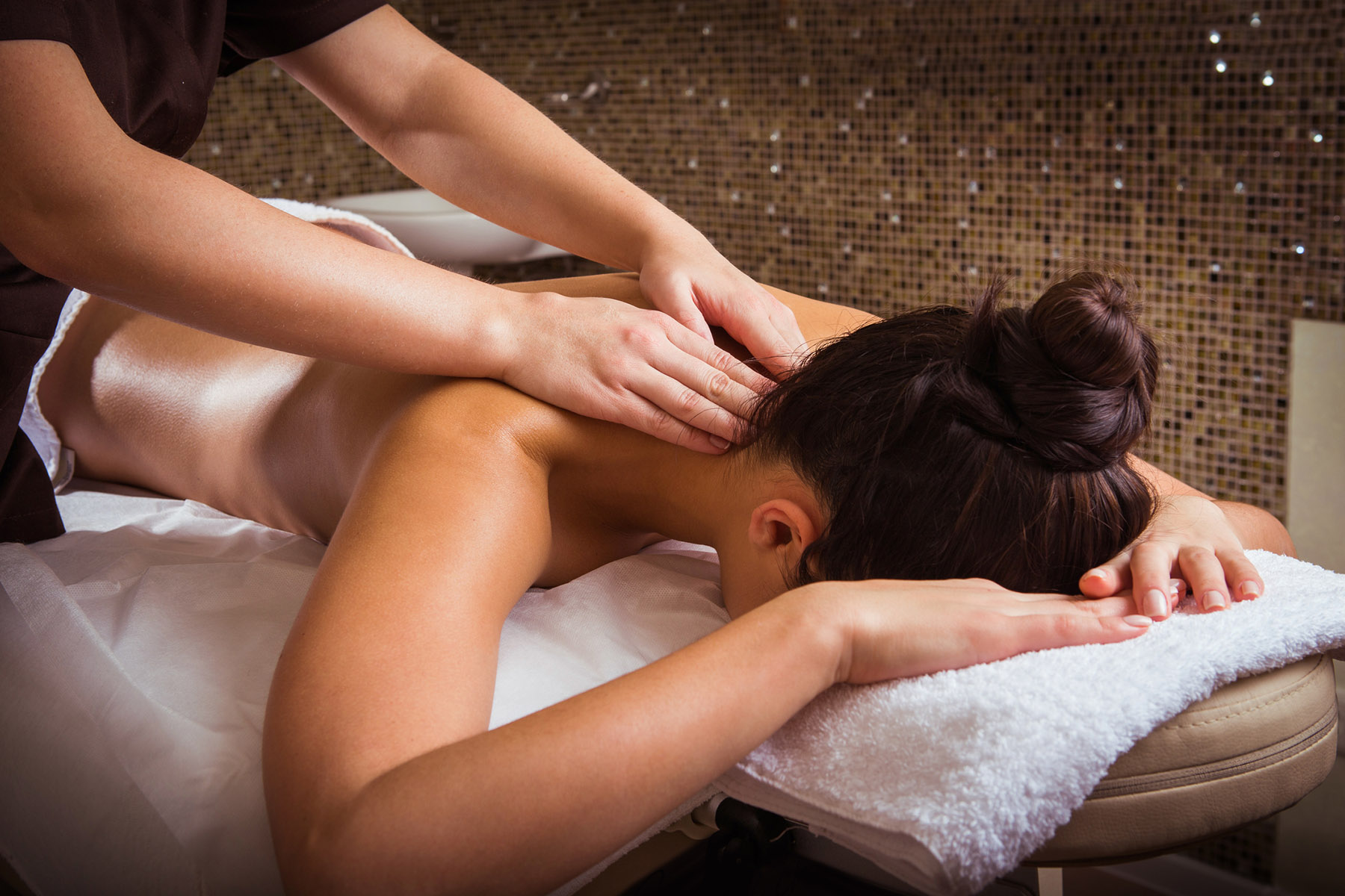 dreamstime_m_49760995 Massage